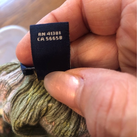 Chaps Women’s Blouse Size Large - Picture 7 of 8